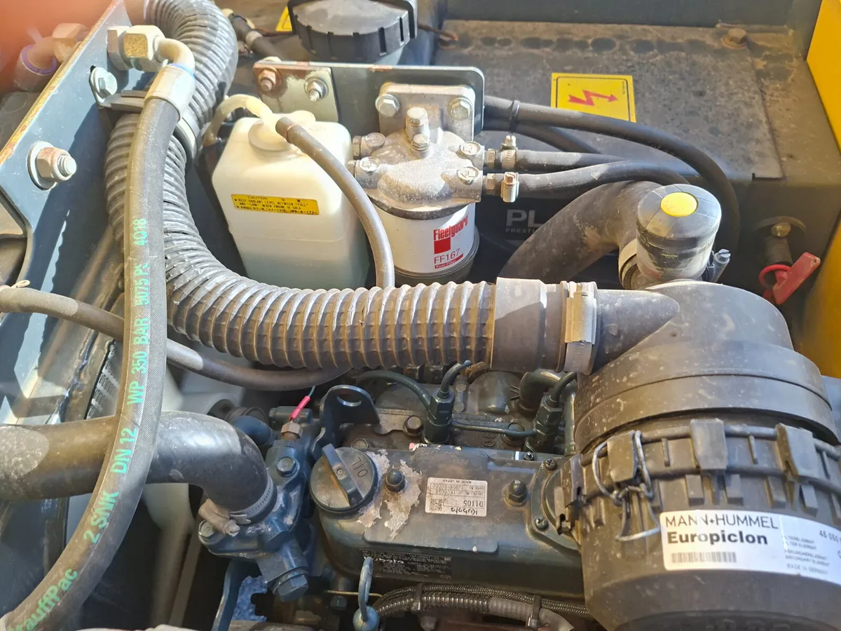 2019 NC 1 tonne high tip dumper - Image 4