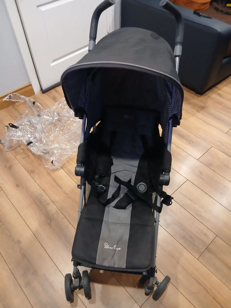 Stroller - Image 1