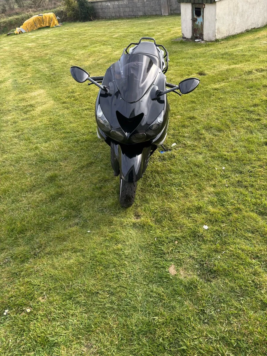 Kawasaki zzr1400 - Image 1