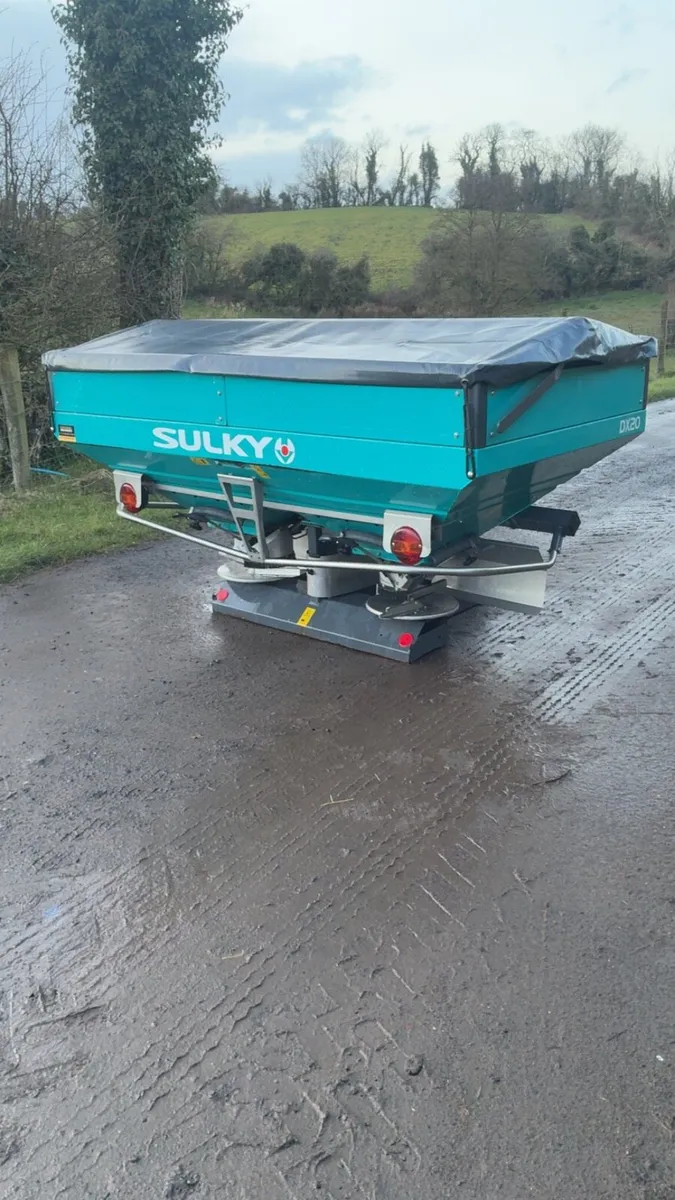 Sulky dx 20 fertiliser spreader / sower - Image 2