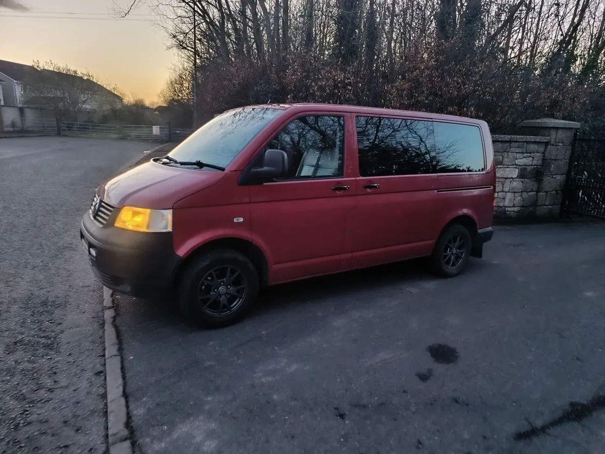 Volkswagen Shuttle 2005 1.9 !!!  9 seats - Image 3