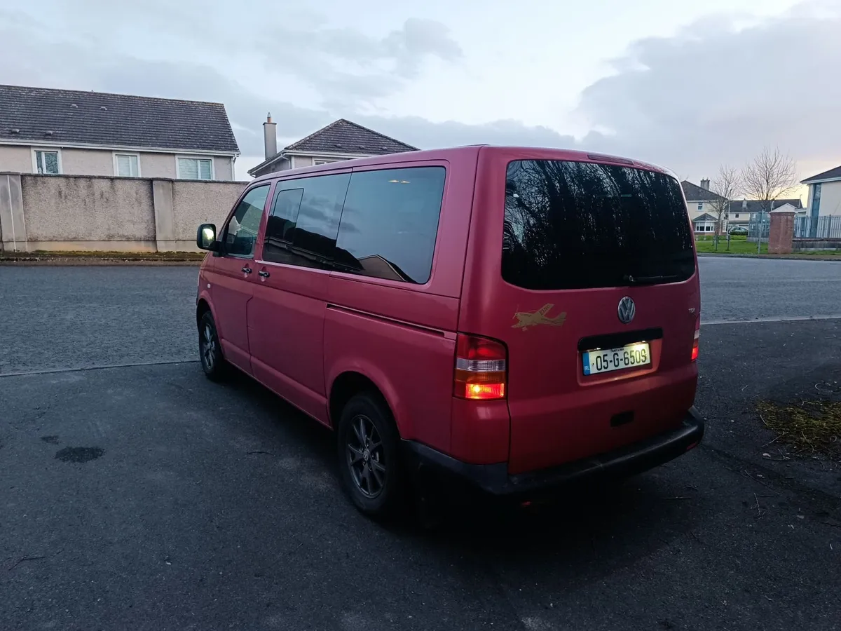 Volkswagen Shuttle 2005 1.9 !!!  9 seats - Image 4