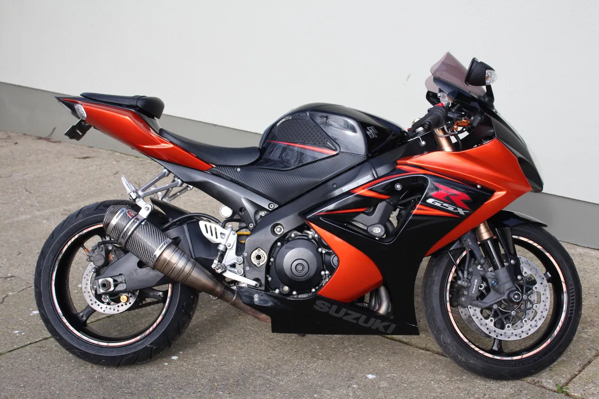 2013 Suzuki GSXR 1000 - Image 1