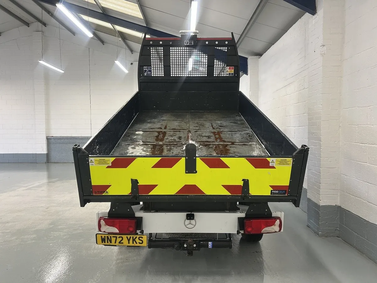 2022 Mercedes-Benz Sprinter Tipper Van - Image 1