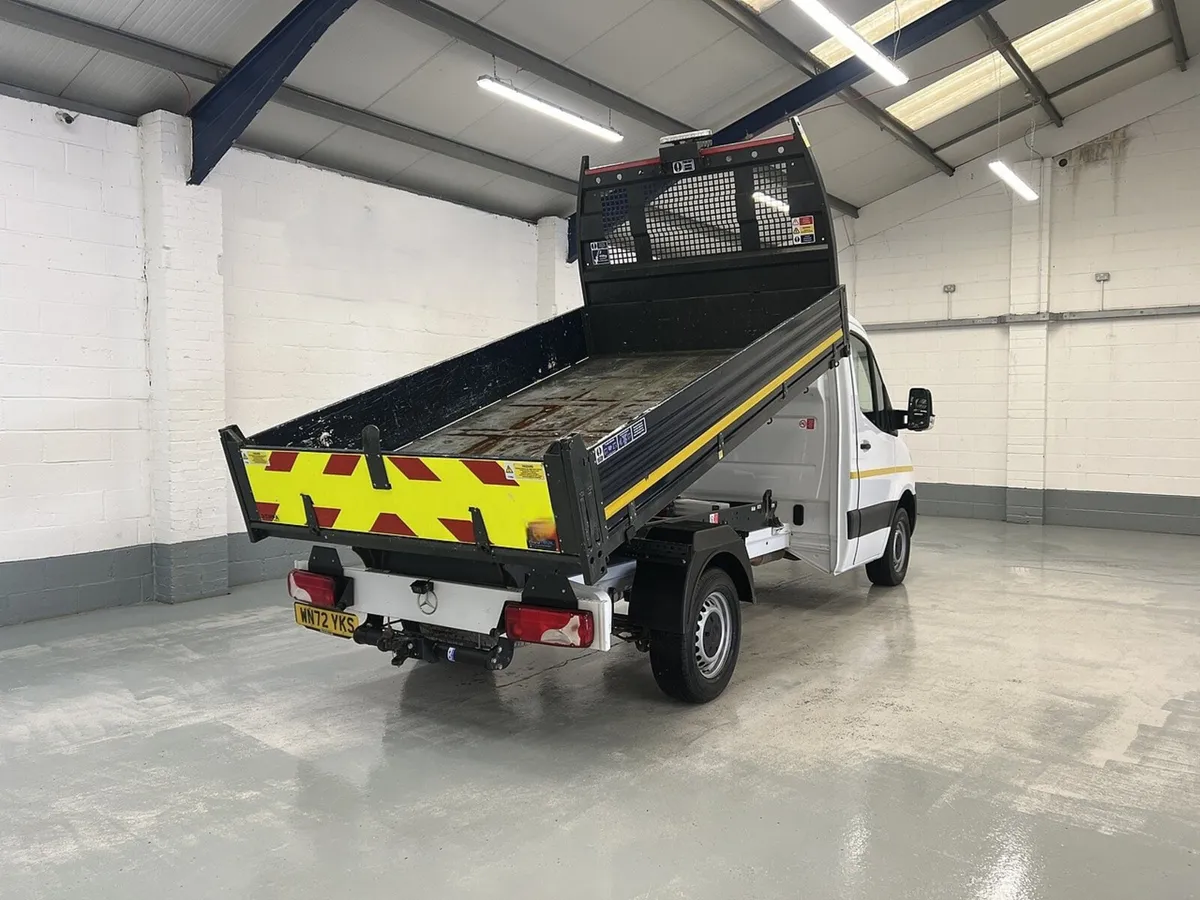 2022 Mercedes-Benz Sprinter Tipper Van - Image 4