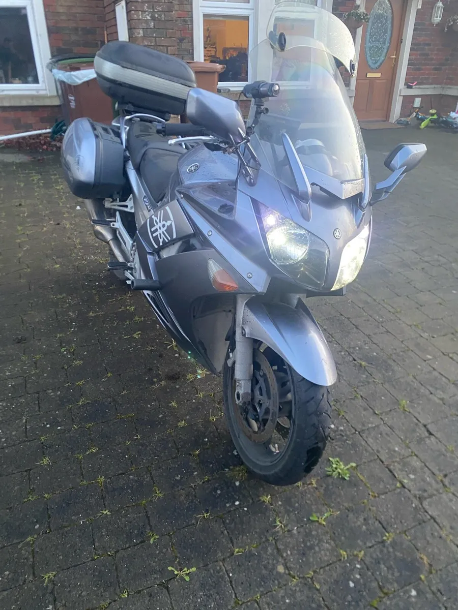 FJR 1300 2006 - Image 1