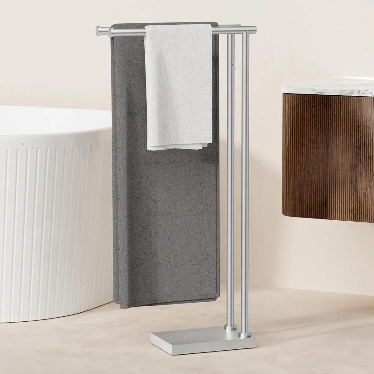 Free Standing Towel Rail for Bathroom with 3X - Image 1