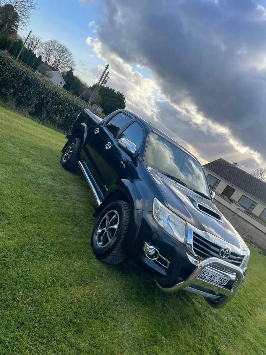 Toyota Hilux Invisible - Image 2