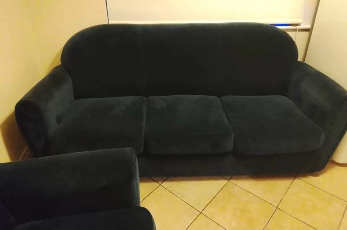 3 seater & 2 seater sofa set - Image 4