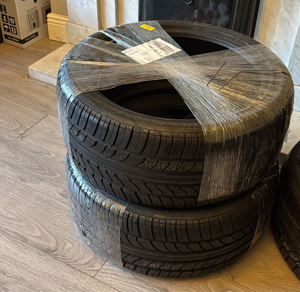 Pirelli PZERO Tyres - 245/40ZR19 - Image 3