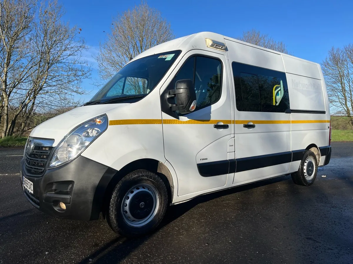 2020 Vauxhall Movano crew van - Image 3