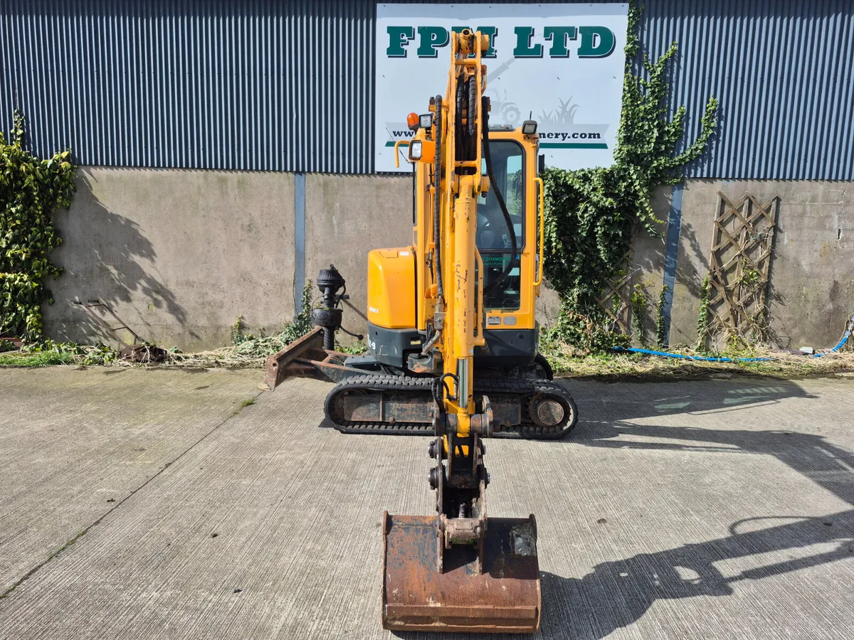 Hyundai 2.7z-9 Robex - Image 3