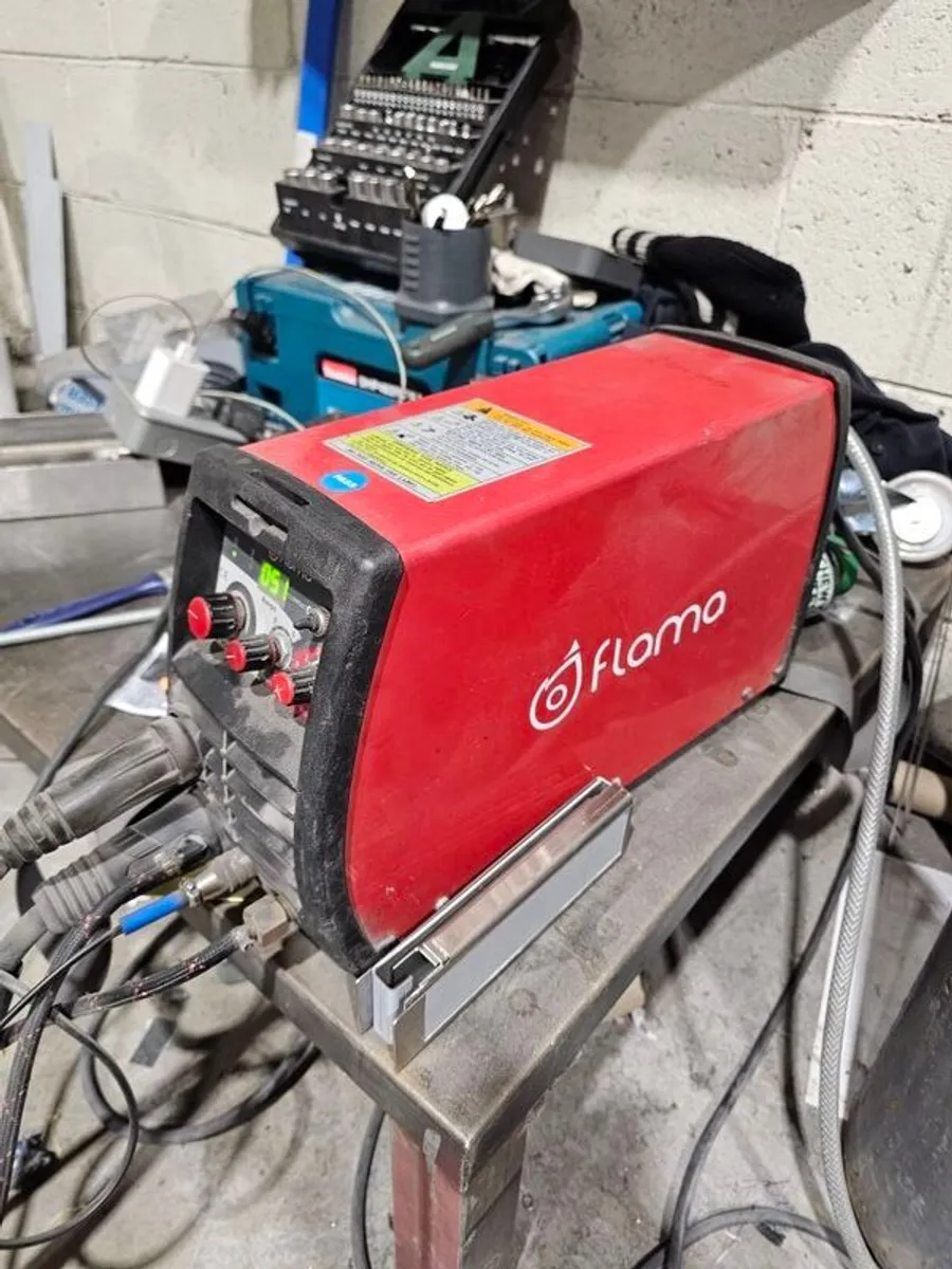 TIG welders x 4 - Image 2