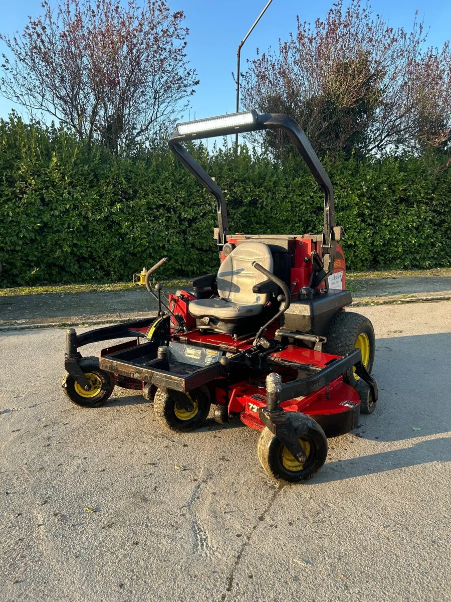 Lawnmower  deisel Zeroturn kubota - Image 1