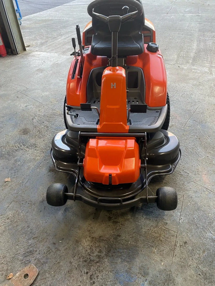 Husqvarna ride on lawnmower - Image 1