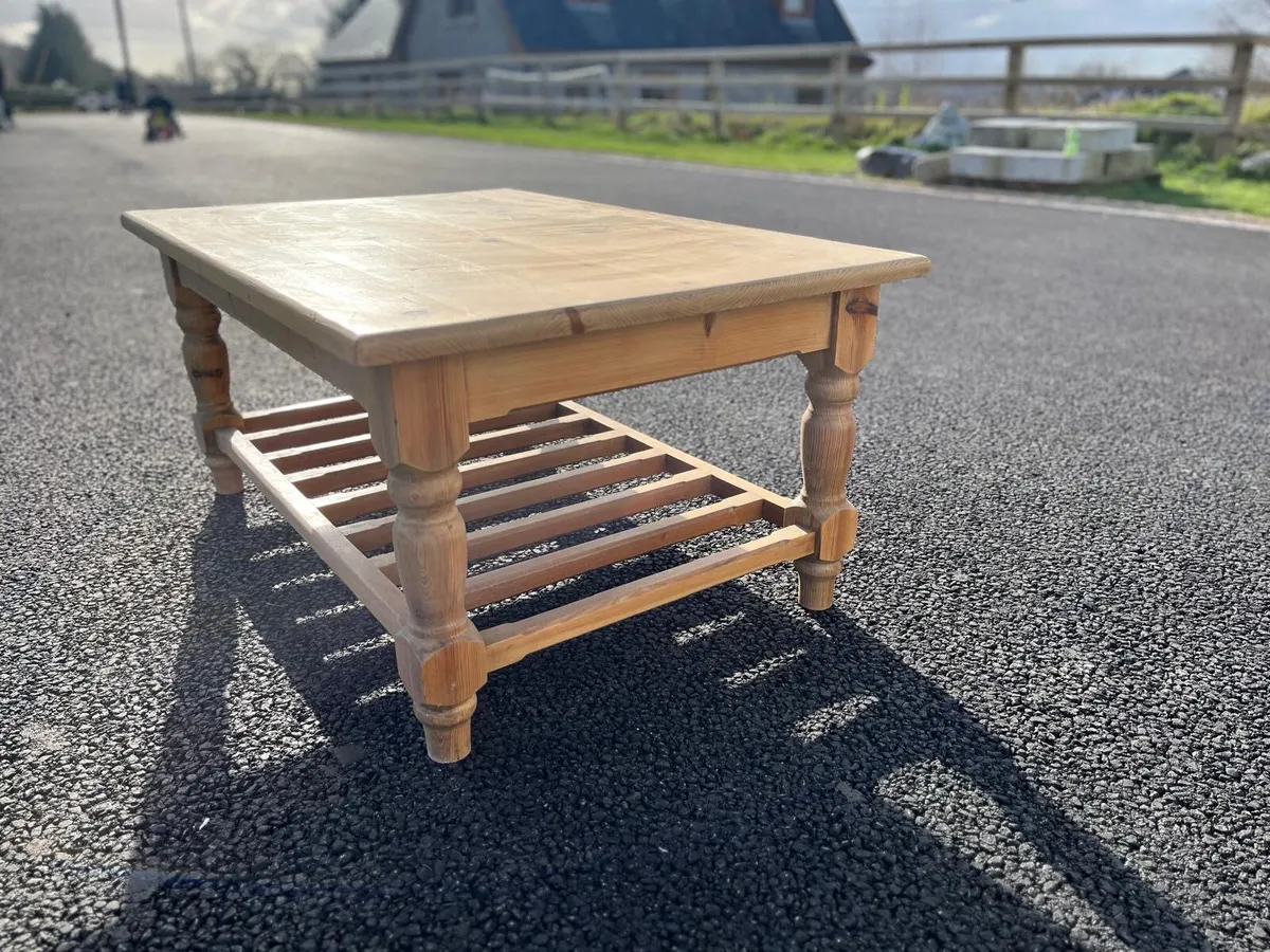 REDUCED Solid wood coffee table - Image 2