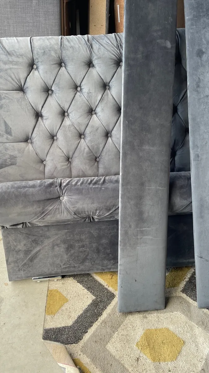 Double bed - Image 2