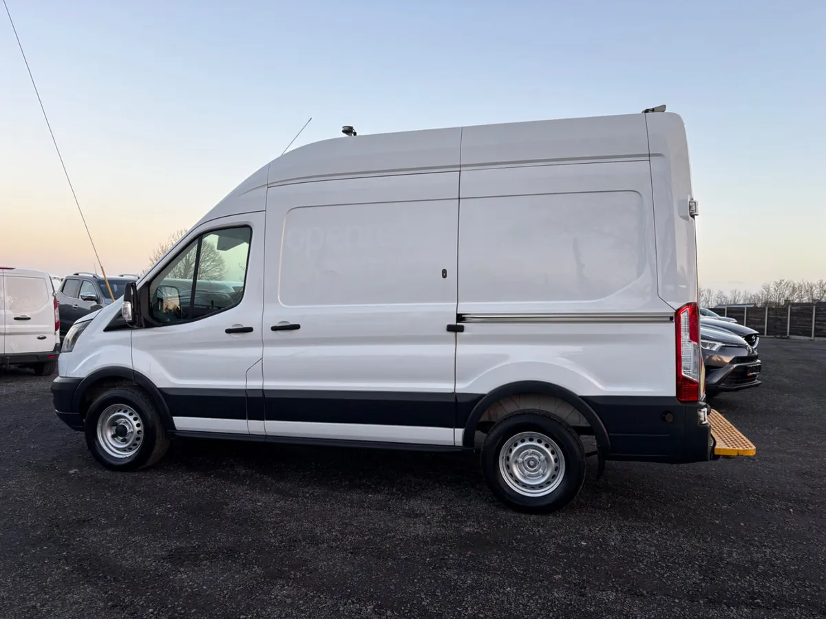 Ford Transit 350 - Image 2