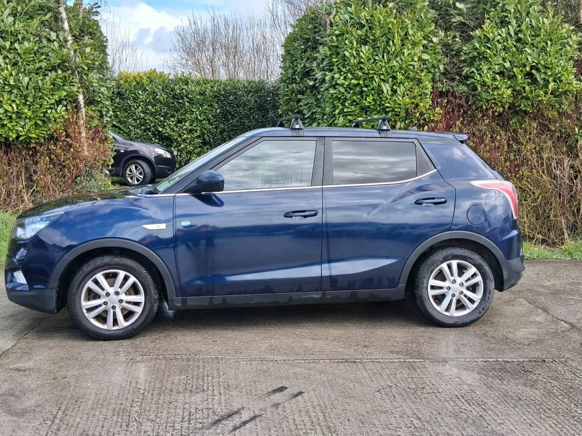 Ssangyoung tivoli (NO DAMAGE) - Image 2