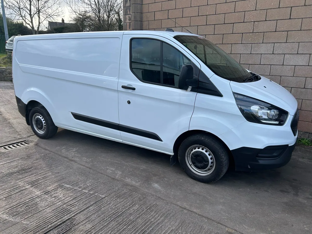 2023 FORD TRANSIT CUSTOM - Image 2