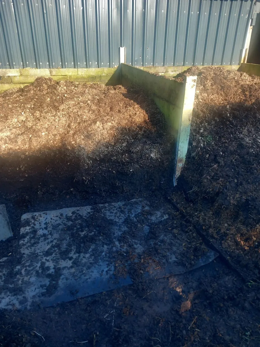 Compost Horse Manure - Image 2