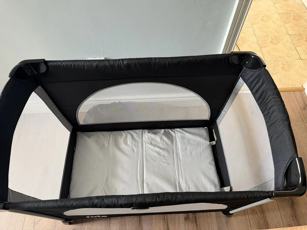 travel cot Joie - Image 3