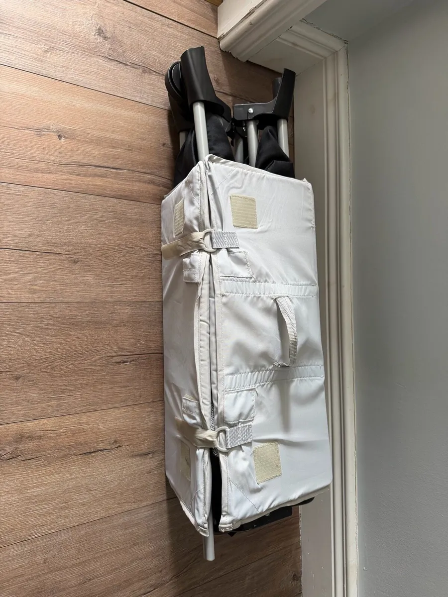 travel cot Joie - Image 4