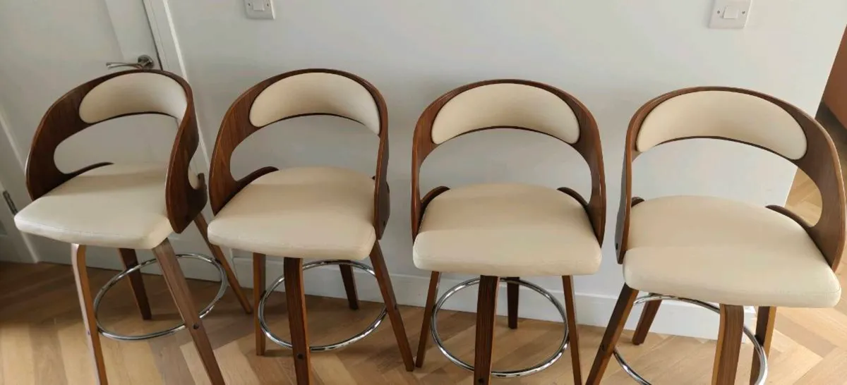 Counter bar stools - Image 1