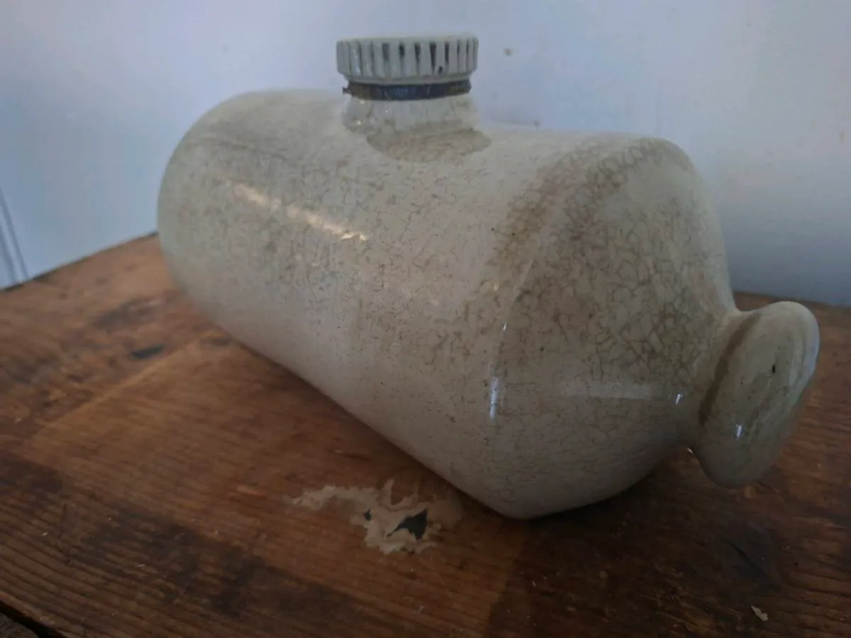 Antique Stoneware 2pt Hot water bottle/Bed Warmer - Image 1