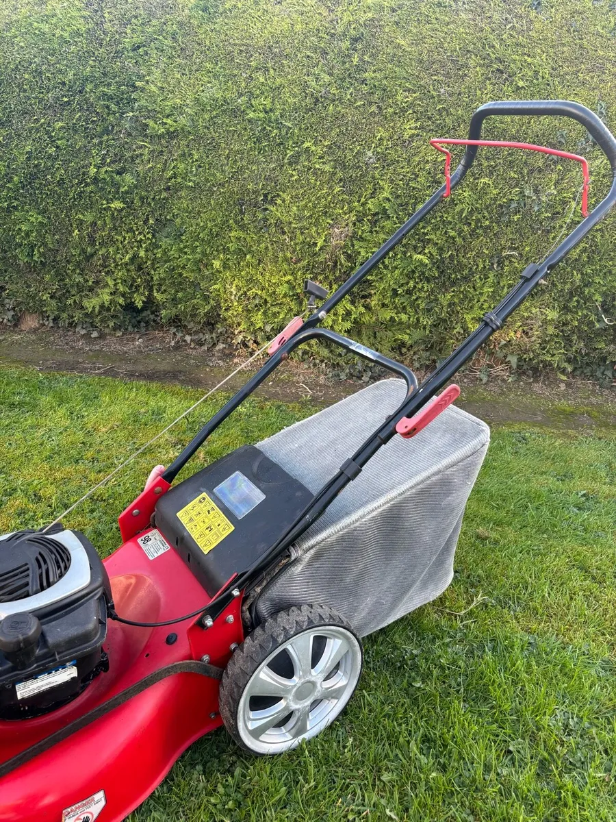 Cobra Petrol Lawnmower - Image 3