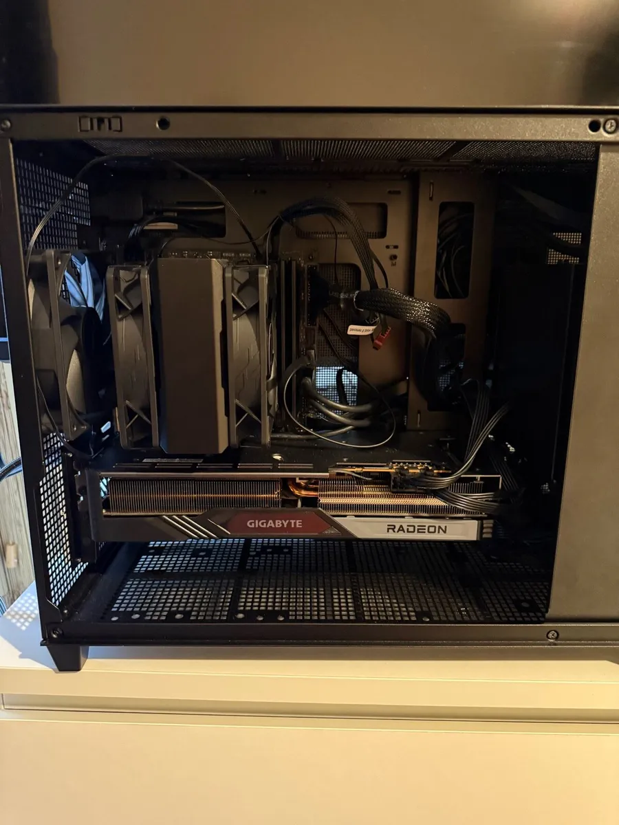 R5 9600x 7800xt 32Ram - Image 2