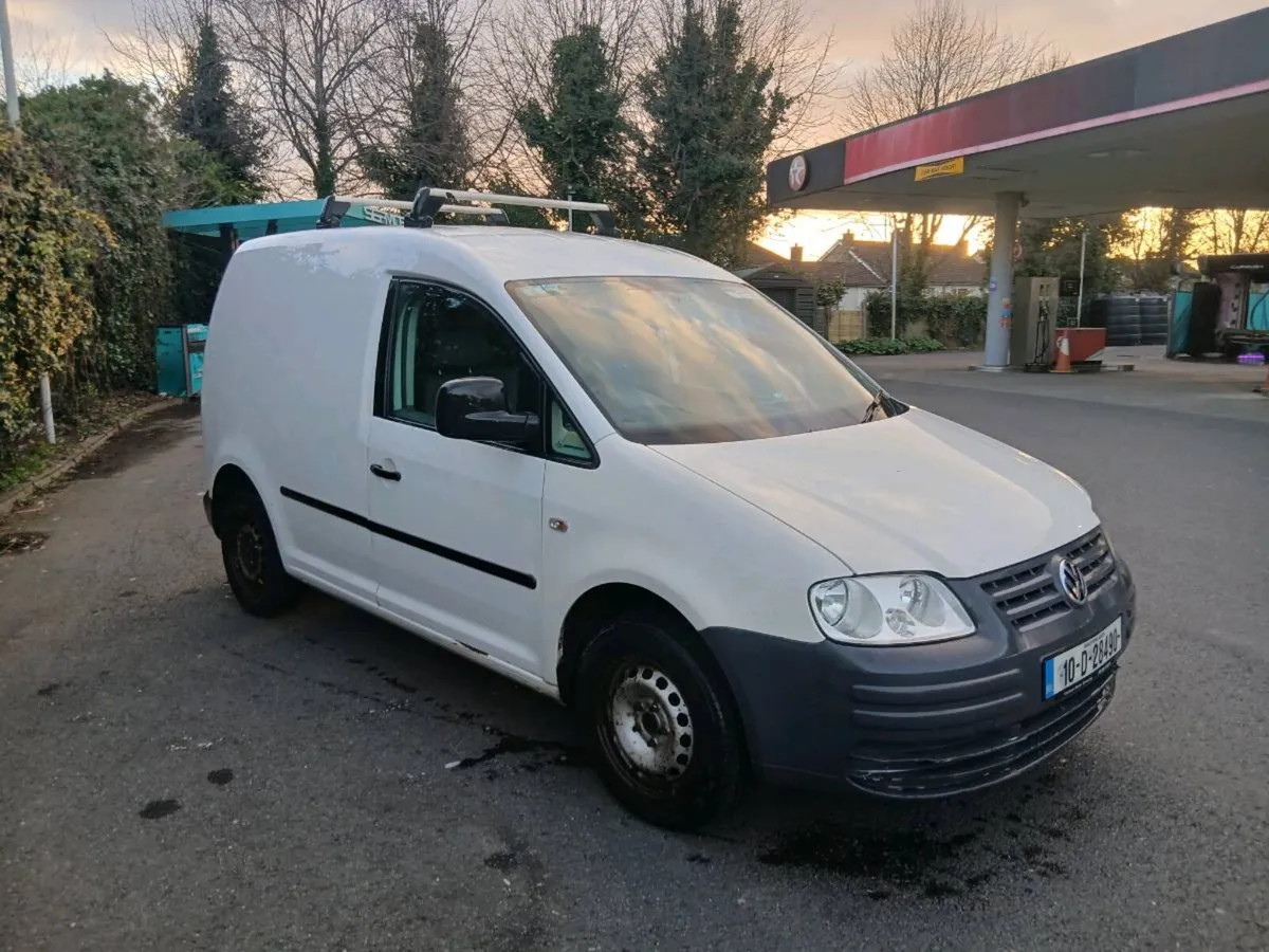 2010 Volkswagen Caddy - Image 2