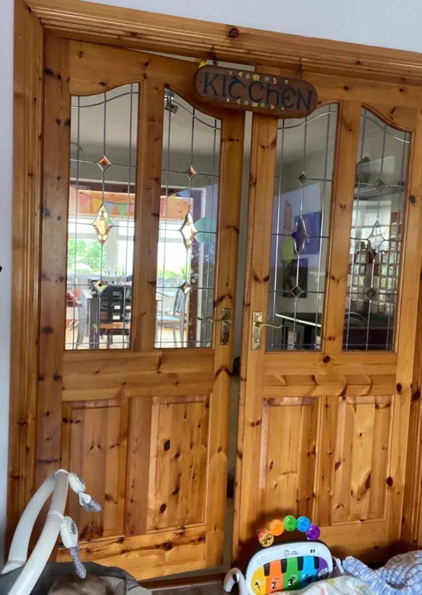 Wooden doors - Image 1