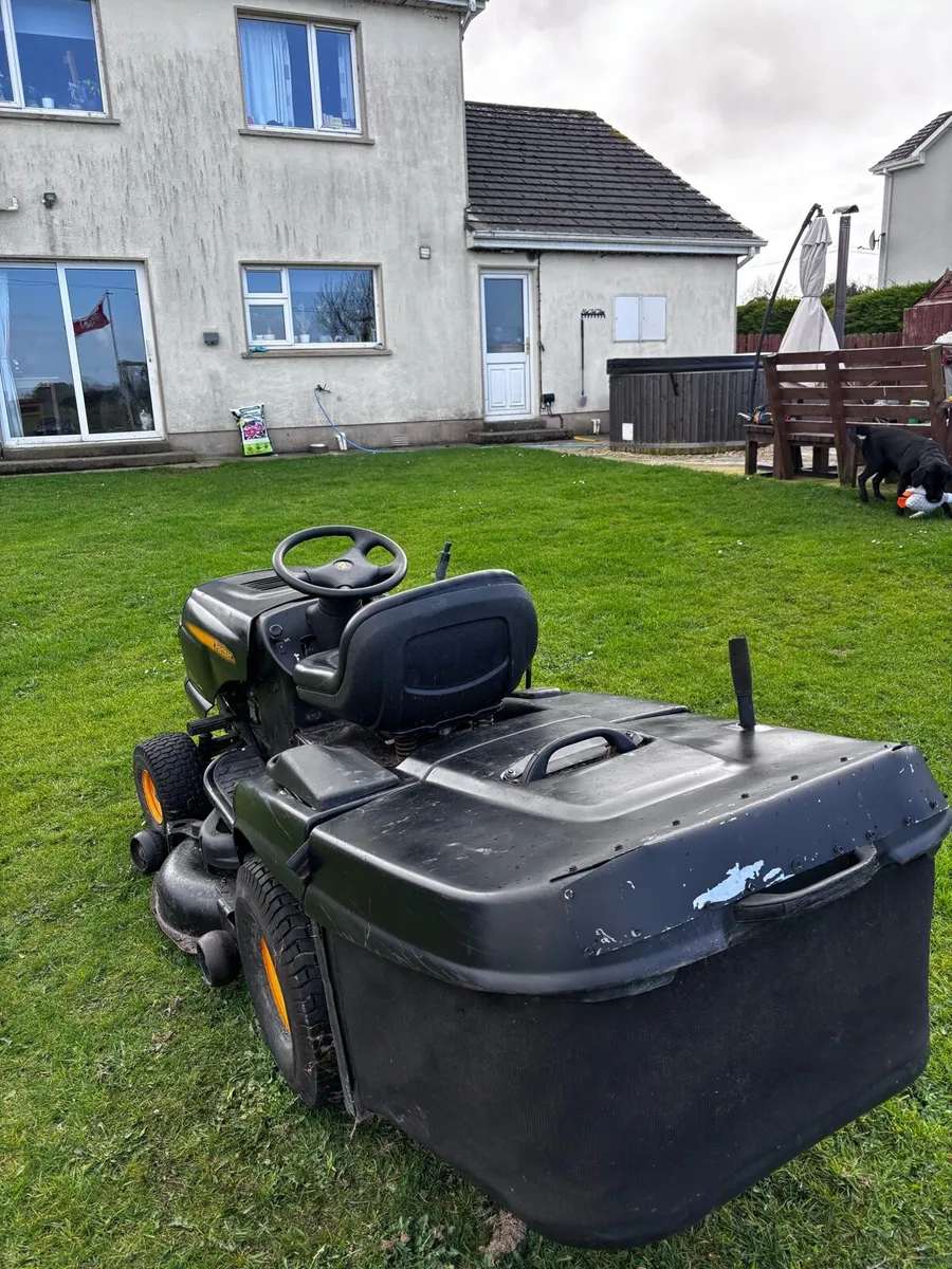 Ride on lawnmower - Image 4