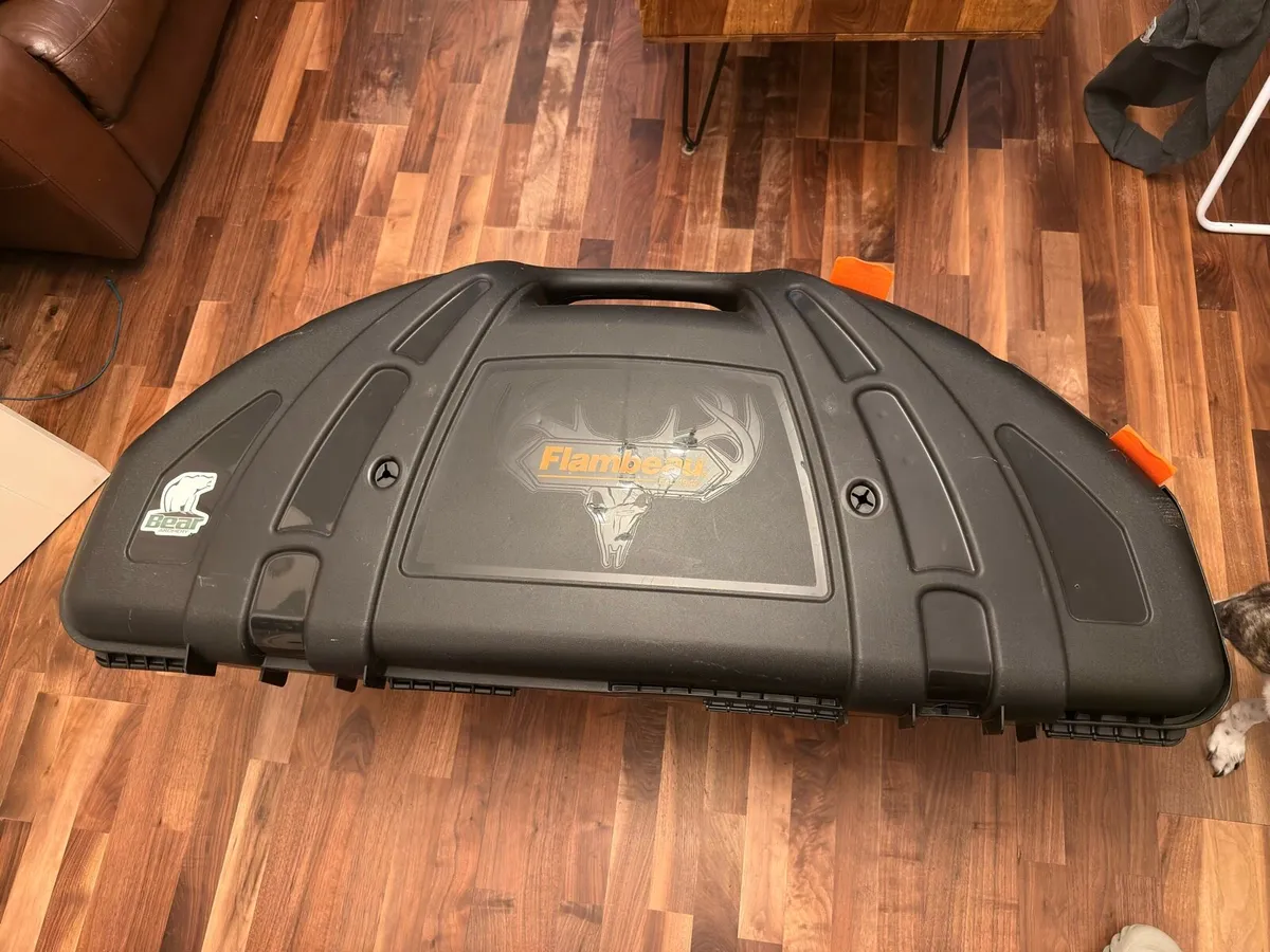 Compound bow case - Image 1