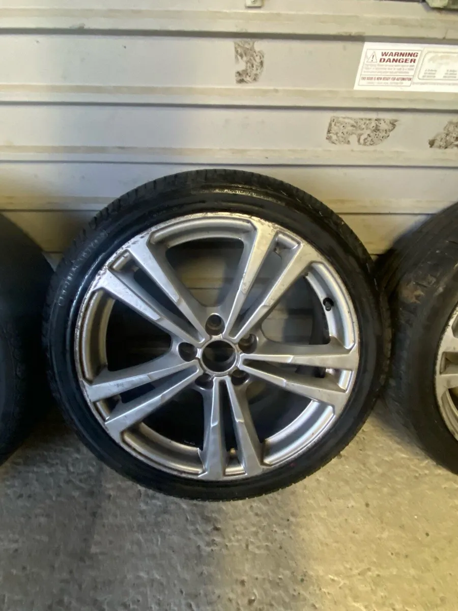 225/40/18 A3 Alloys - Image 4