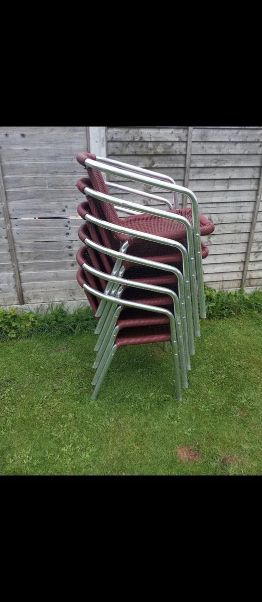Garden chairs, six pieces.