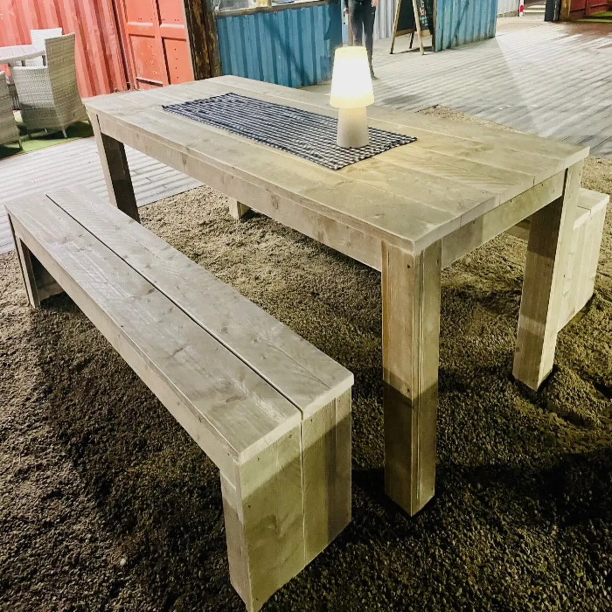 Picnic tables - Image 1
