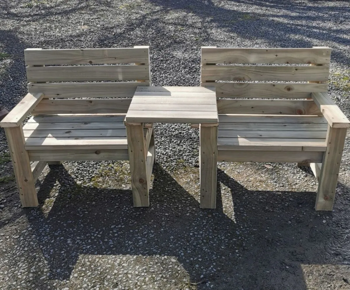 Garden furniture - Image 1