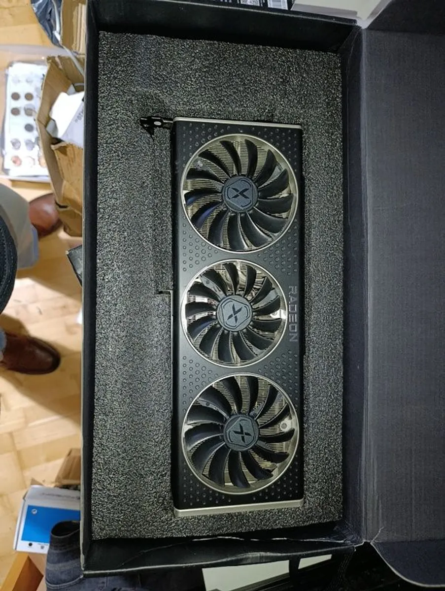 AMD XFX MERC RX 6900 XT 16GB Graphics Card - Excellent Card - Image 4