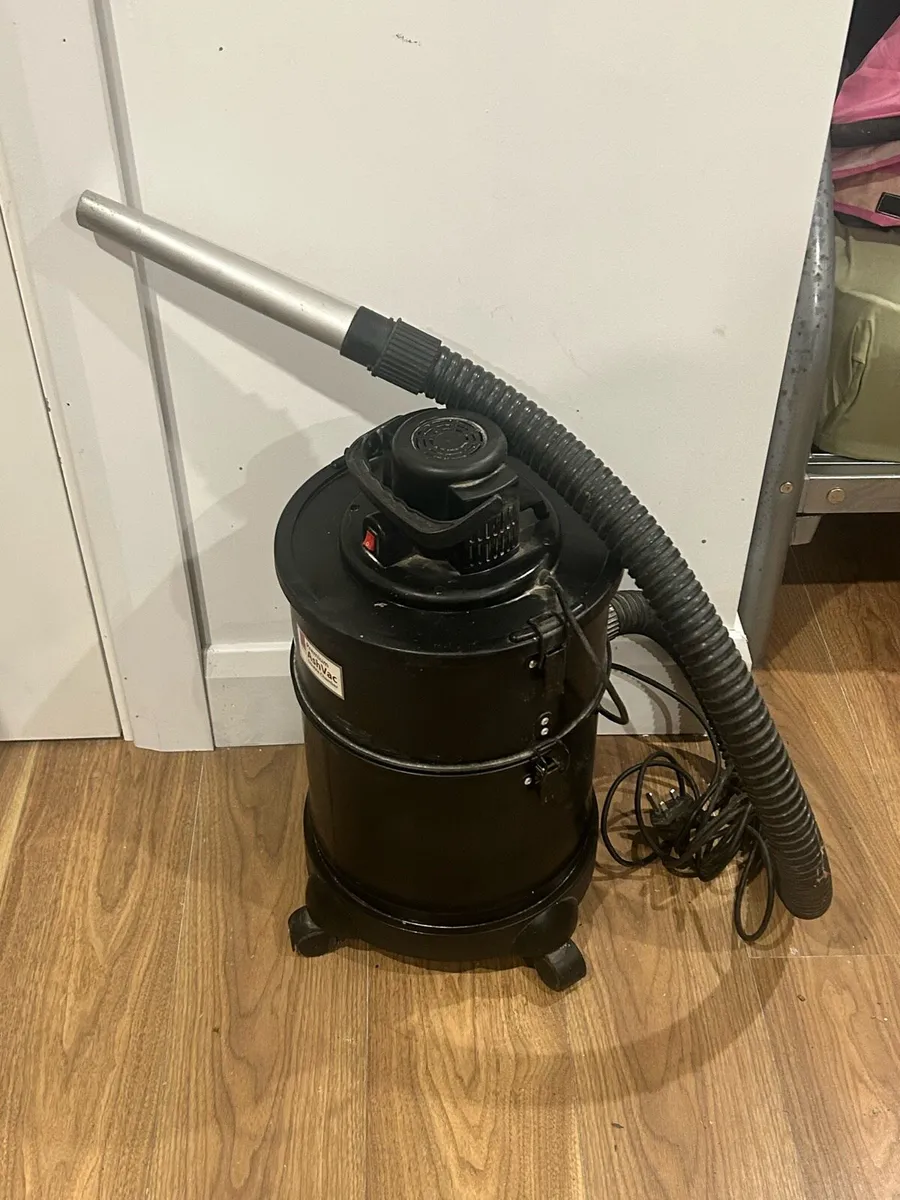 Ash Vac