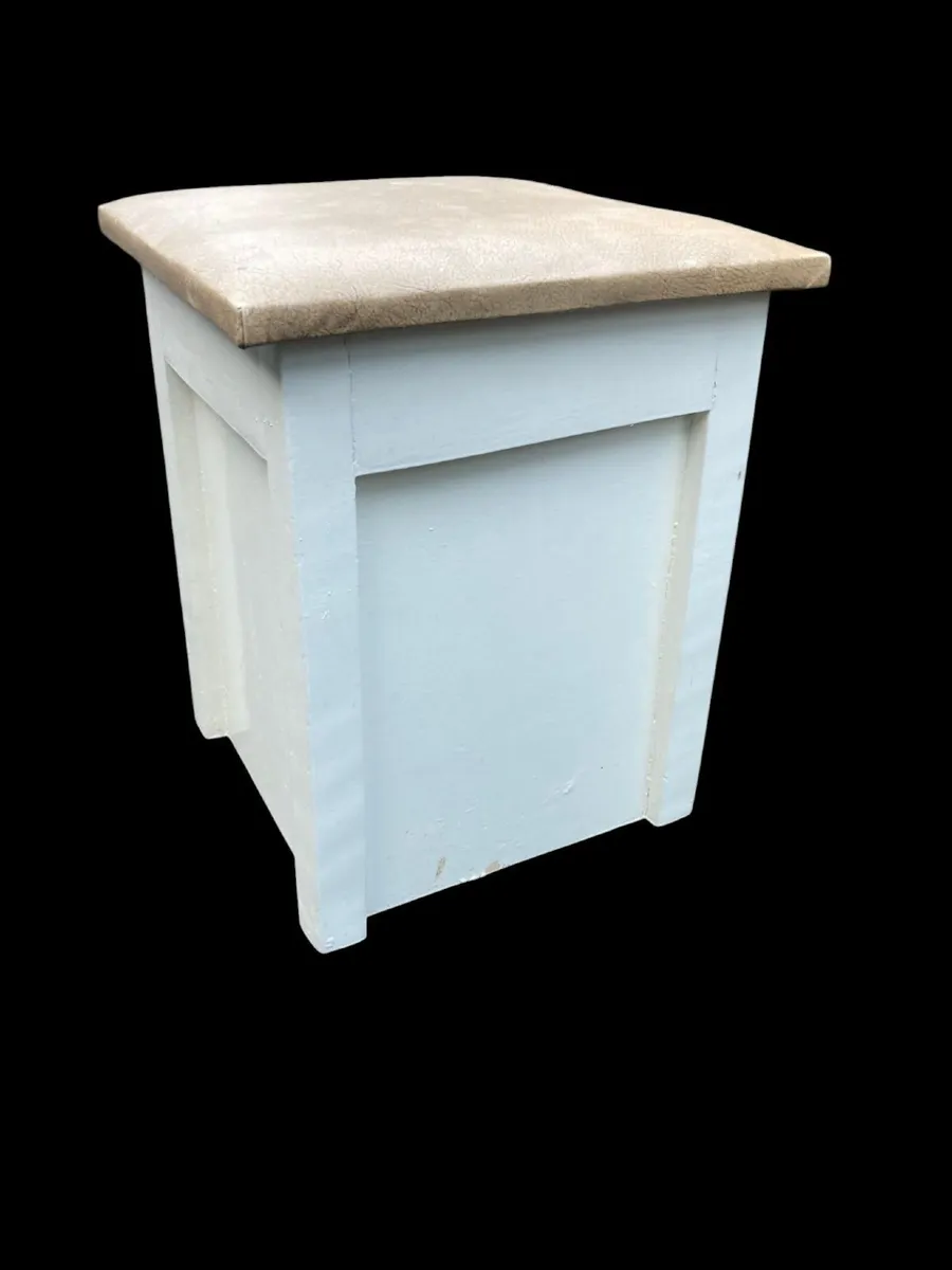 Vintage Linen Box / Ottoman / Storage Cabinet - Image 2