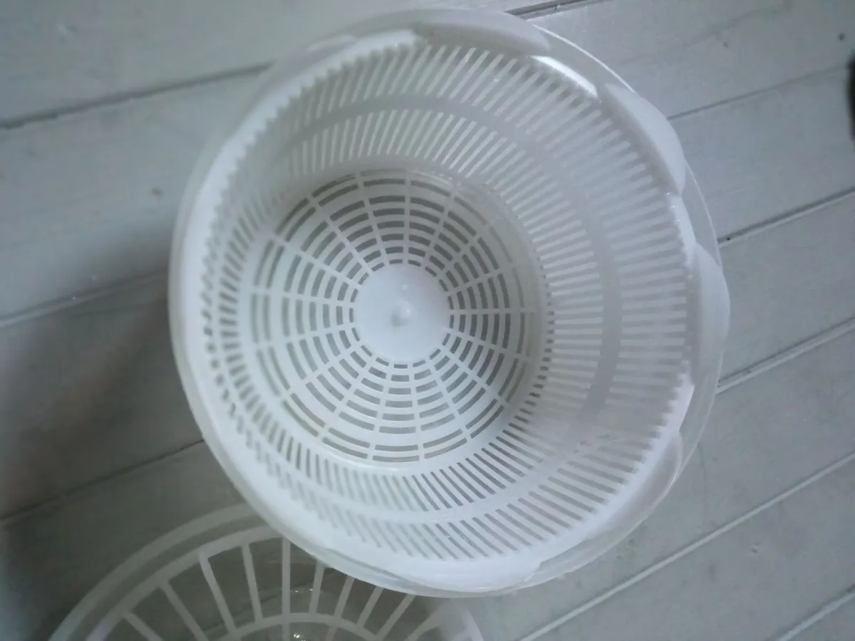 Salad Spinner - Image 2