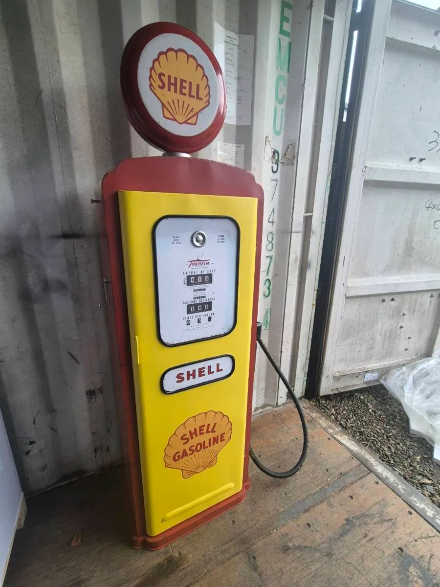 Petrol pump - Image 3