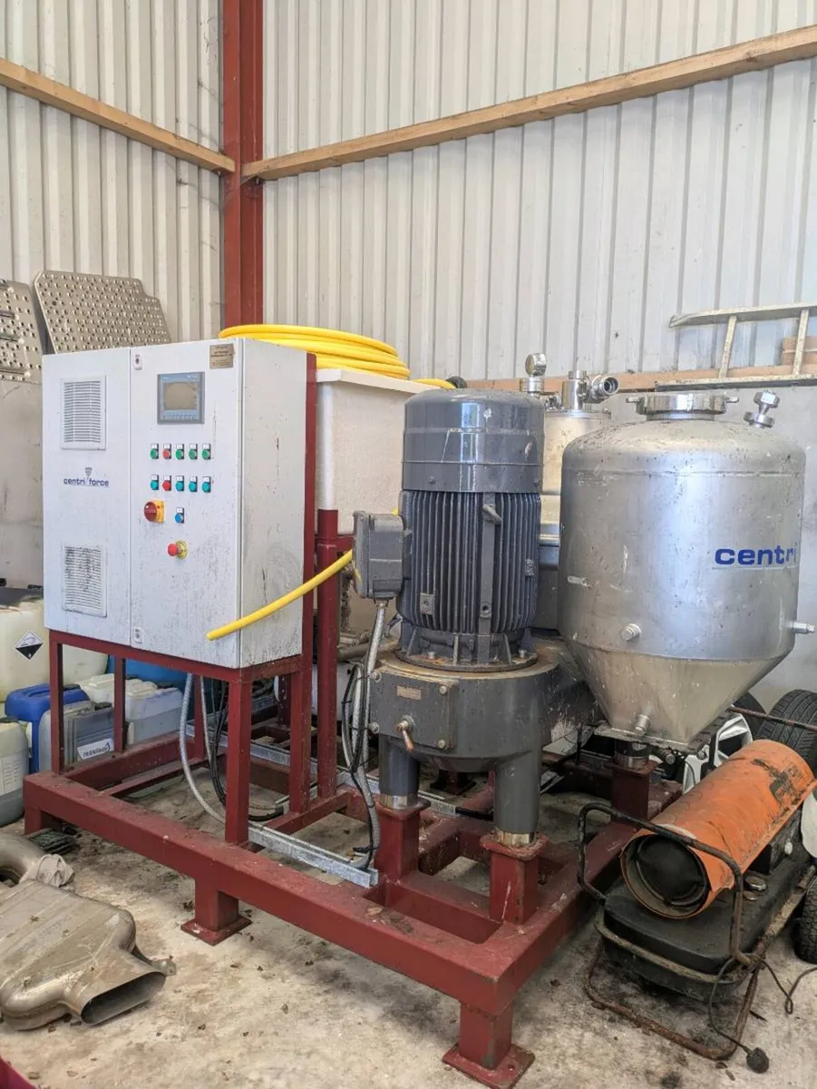 Stainless steel tank - Image 2