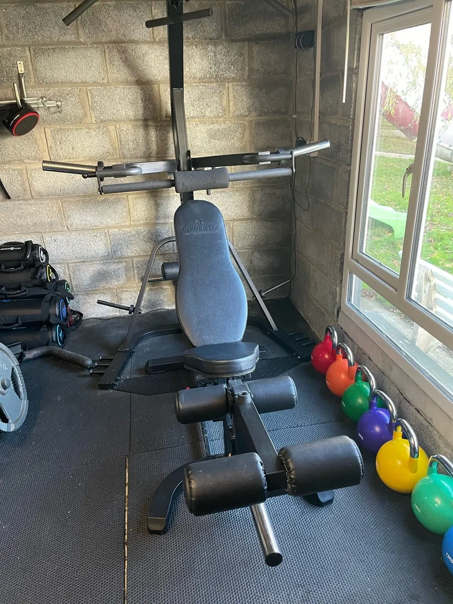 Powertec leverage gym with accessories - Image 3