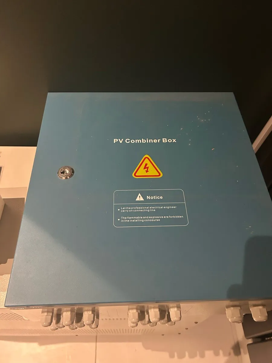 Solar panel system, selling parts individually too - Image 4