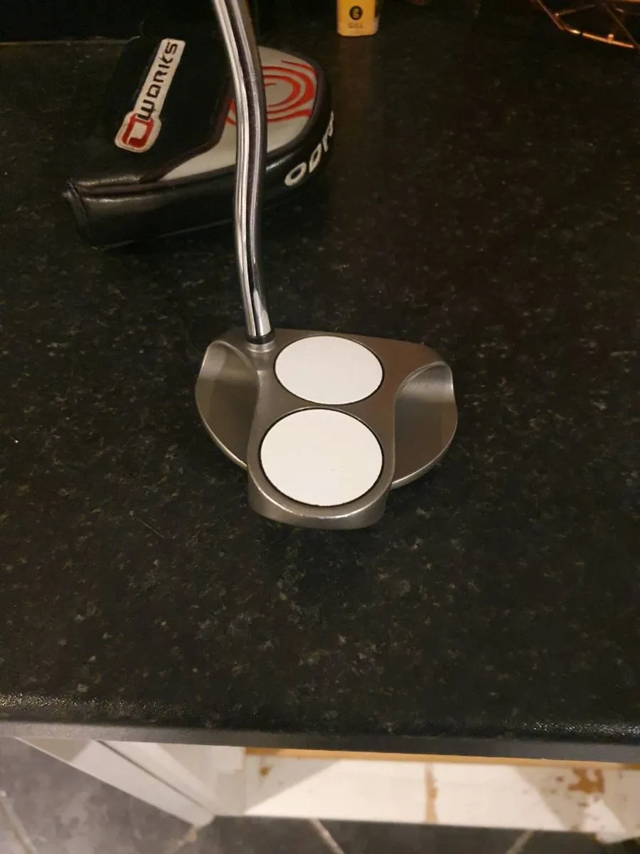 ODDESSEY WHITE HOT PUTTER - Image 3