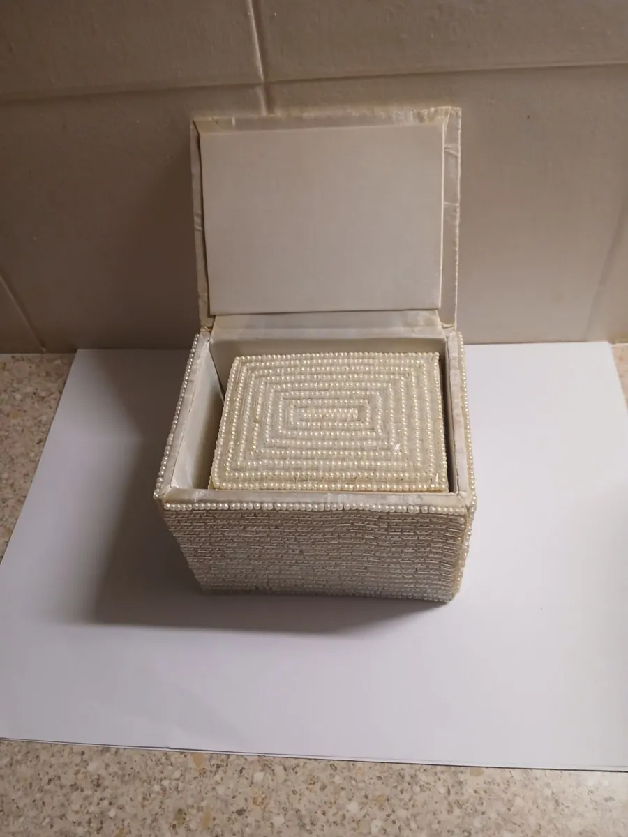 Beaded trinket box - Image 3