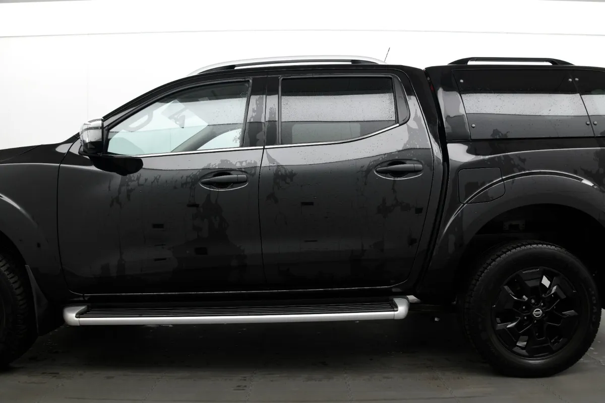 2019 Nissan Navara Pick Up Tekna 2.3dCi Automatic - Image 3
